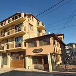 Maison d'hôtes елеганс Dospat