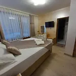 елеганс Maison d'hôtes Dospat