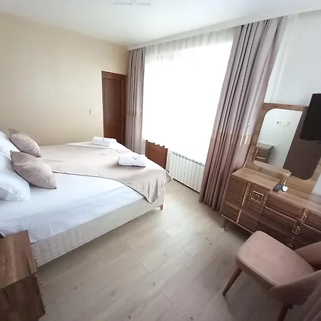 елеганс Maison d'hôtes Dospat