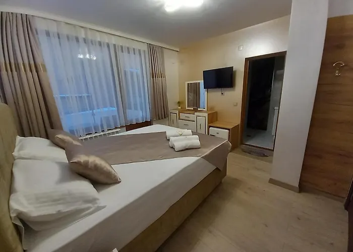 елеганс Pensjonat Dospat